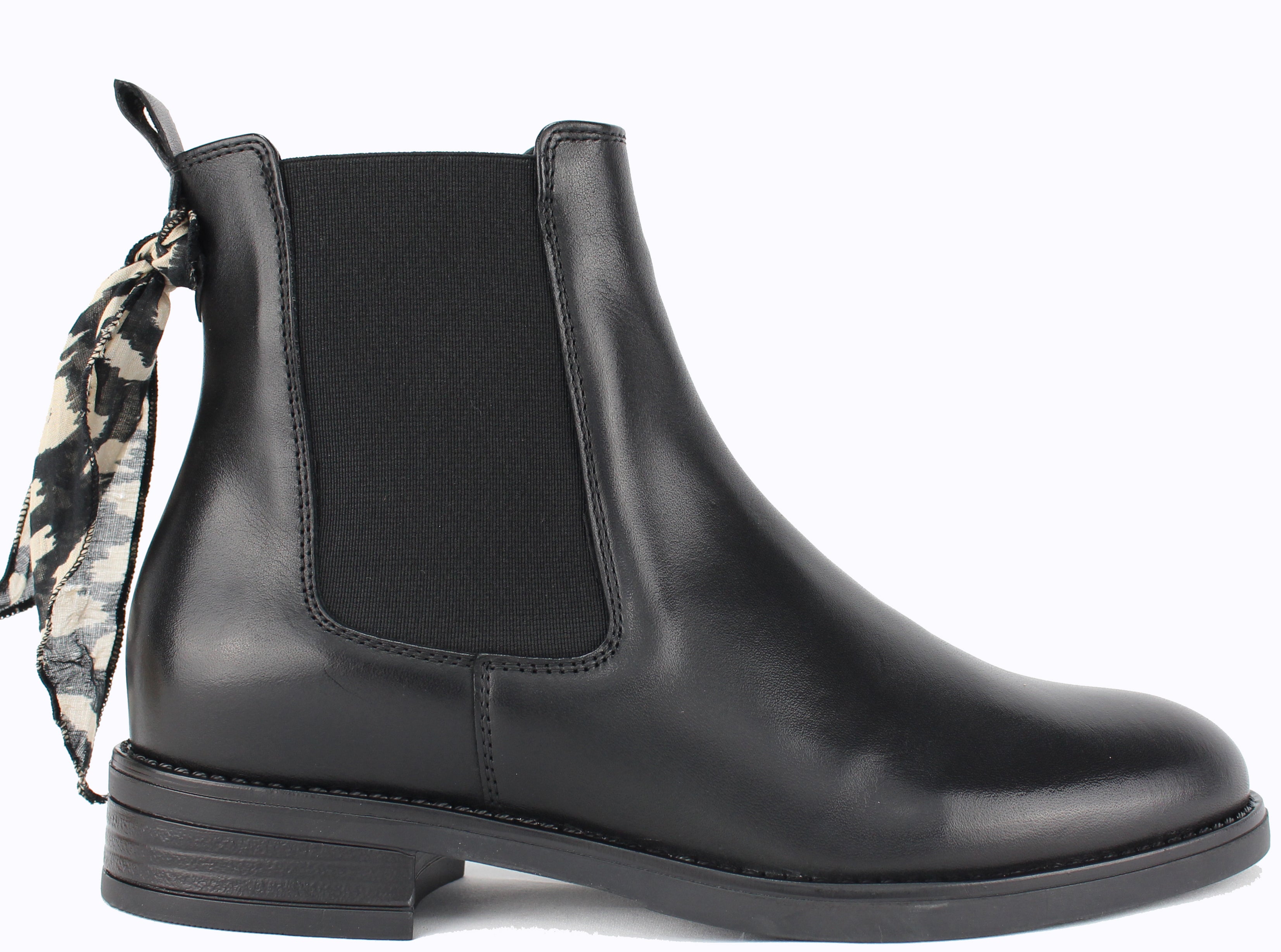 Goodstep Vanda Negro