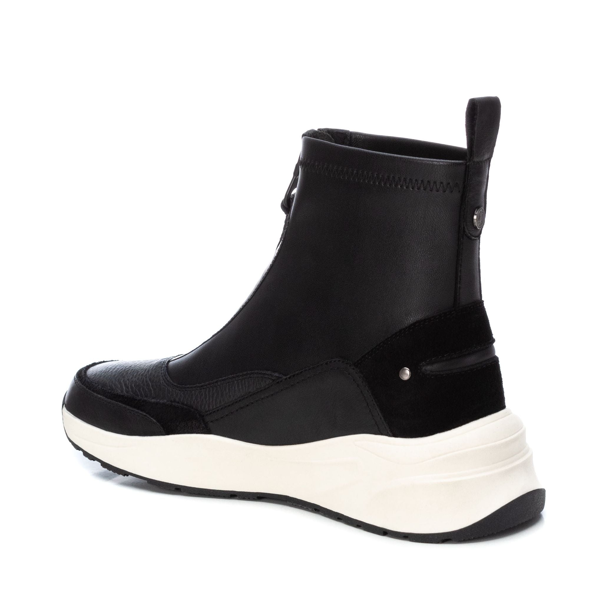 Carmela 16018001 Negro