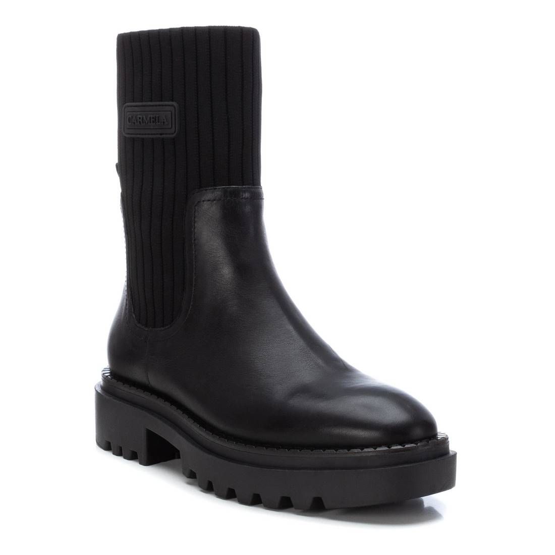 Carmela 16018501 Negro